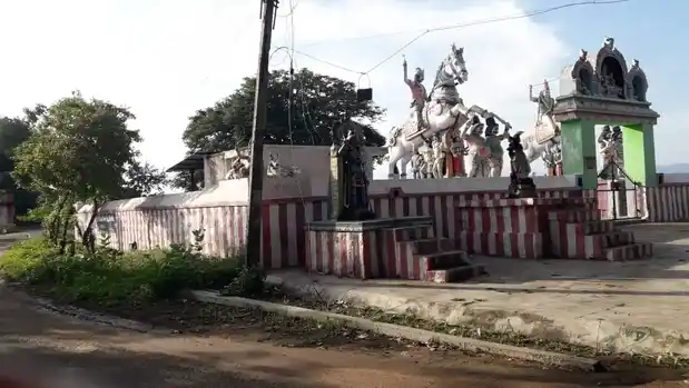 Arulmigu Ayyanar Temple, Usilampatti - 625014 அய்யனார் கோயில், Usilampatti - 625014, Madurai - Ancient Temple Architecture and History Image 2