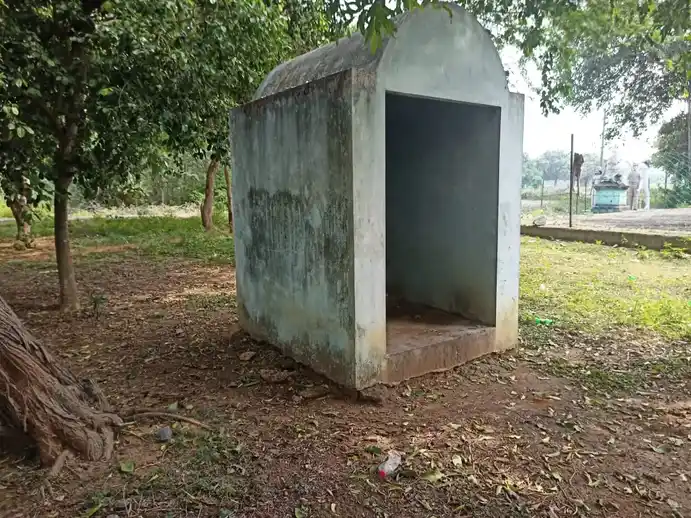 Arulmigu Ayyanar Temple, Vadakadal - 621704 அருள்மிகு அய்யனார் திருக்கோயில், வடகடல் - 621704, Ariyalur - Ancient Temple Architecture and History Image 3