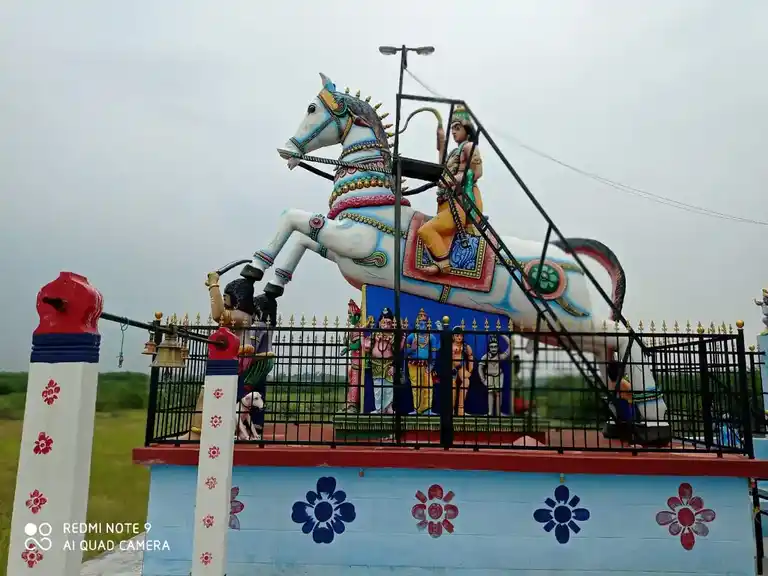 Arulmigu Ayyanar Temple, Vadakari - 625706