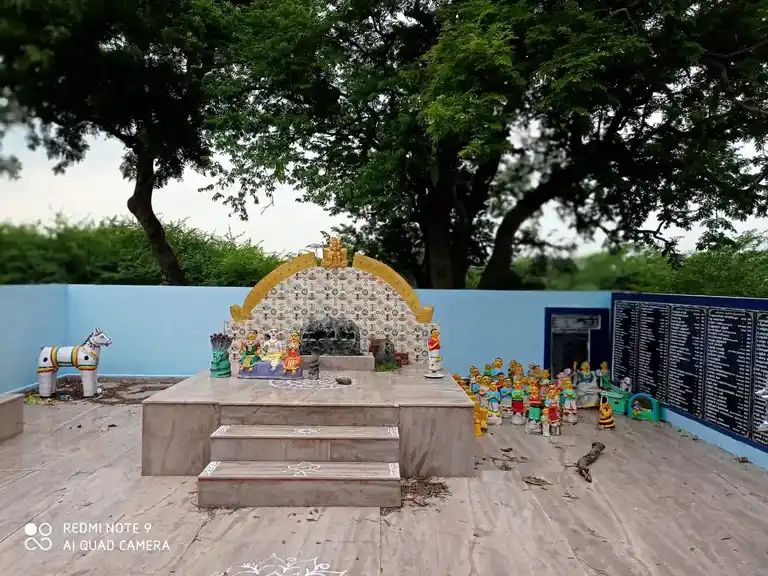 Arulmigu Ayyanar Temple, Vadakari - 625706 Arulmigu Ayyanar Temple, Vadakari - 625706, Madurai - Ancient Temple Architecture and History Image 3