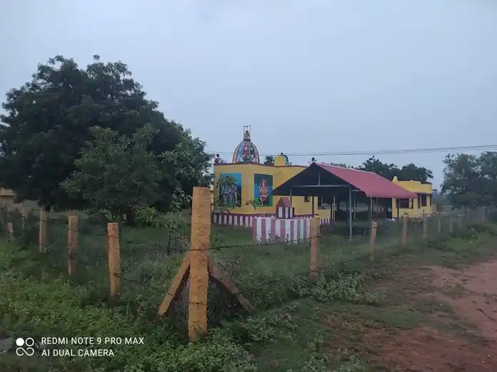 Arulmigu Ayyanar Temple, Vadapalanci - 625021 அய்யனார் கோயில், Vadapalanci - 625021, Madurai - Ancient Temple Architecture and History Image 2