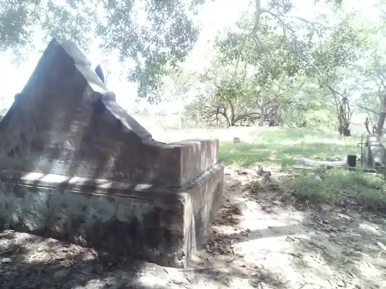 Arulmigu Ayyanar Temple, Vadavayal - 614618 அருள்மிகு அய்யனார் திருக்கோயில், Vadavayal - 614618, Pudukkottai - Ancient Temple Architecture and History Image 3