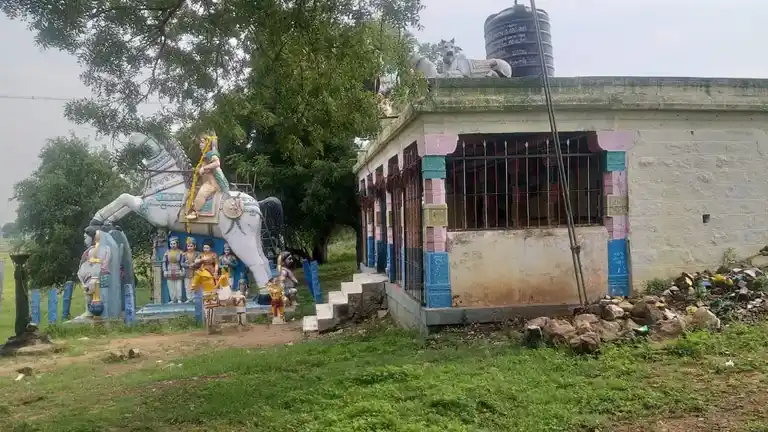 Arulmigu Ayyanar Temple, Vagaikkulam - 625706