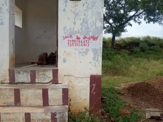 Arulmigu Ayyanar Temple, Vagurani - 625532 அருள்மிகு அய்யனார் திருக்கோயில், Vagurani - 625532, Madurai - Ancient Temple Architecture and History Image 4