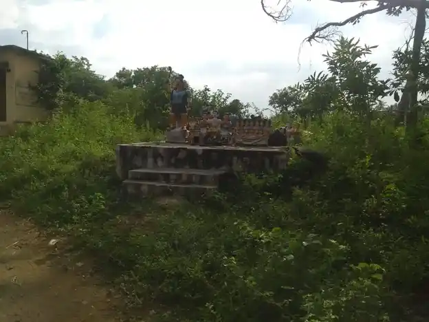 Arulmigu Ayyanar Temple, Vaikasipatti - 625503 அருள்மிகு அய்யனார் கோயில், Vaikasipatti - 625503, Madurai - Ancient Temple Architecture and History Image 2