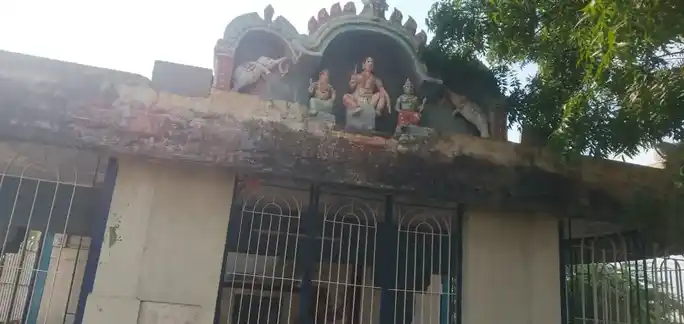 Arulmigu Ayyanar Temple, Valavandhan Kottai - 620015 Arulmigu Ayyanar Temple, Valavandhan Kottai, Valavandhan Kottai - 620015, Thiruchirappalli - Ancient Temple Architecture and History Image 5