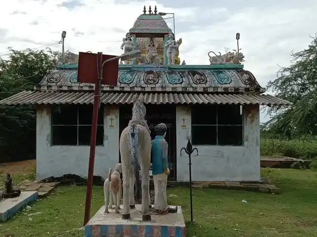 Arulmigu Ayyanar Temple, Vazhaikuzhi - 621701 Arulmigu Ayyanar Temple, Vazhaikuzhi - 621701, Ariyalur - Ancient Temple Architecture and History Image 3