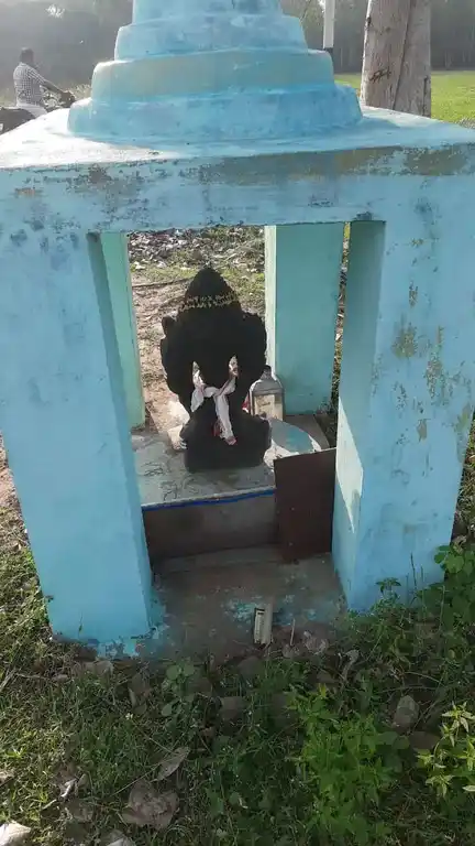 Arulmigu Ayyanar Temple, Veeracholapuram - 621901 அருள்மிகு அய்யனார் திருக்கோயில், வீரசோழபுரம் - 621901, Ariyalur - Ancient Temple Architecture and History Image 2