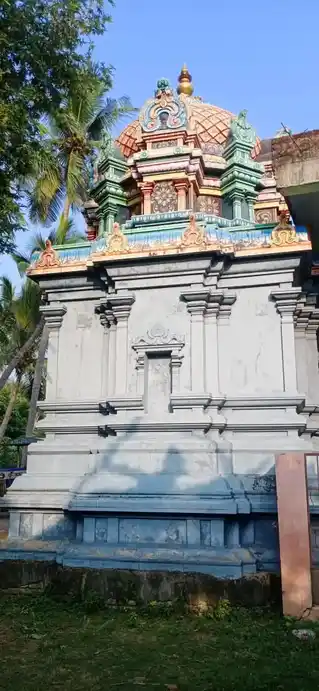 Arulmigu Ayyanar Temple, Veeravadi - 609503 அருள்மிகு அய்யனார் திருக்கோயில், Veeravadi - 609503, Thiruvarur - Ancient Temple Architecture and History Image 2