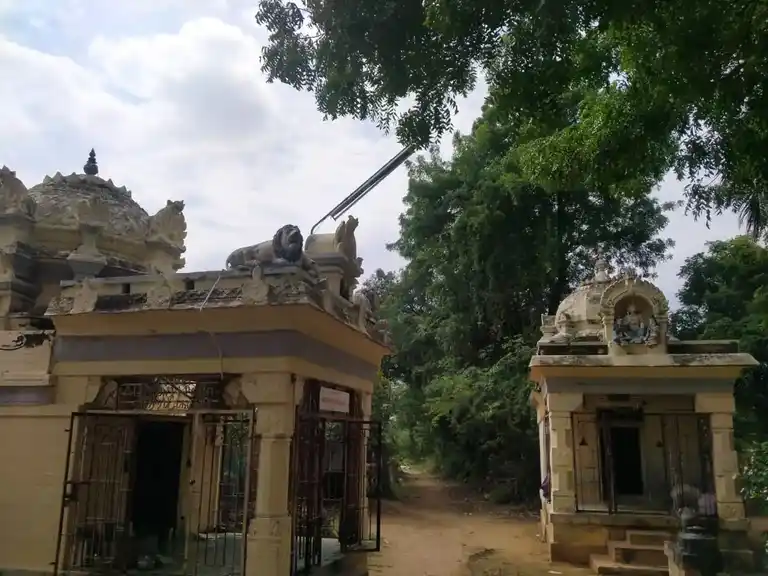 Arulmigu Ayyanar Temple, Veethivadangam - 620013 Arulmigu Ayyanar Temple, Veethivadangam - 620013, Thiruchirappalli - Ancient Temple Architecture and History Image 5