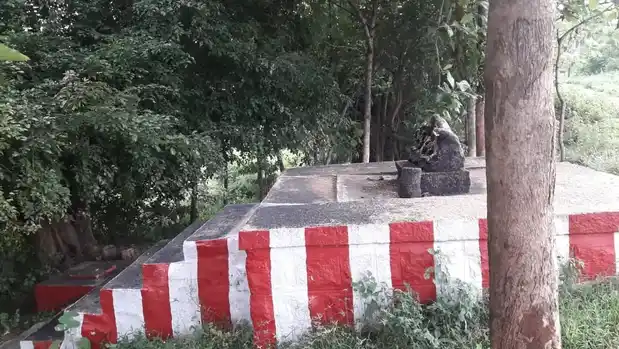 Arulmigu Ayyanar Temple, Velichanatham, - 625014 அய்யனார் கோயில், Velichanatham, - 625014, Madurai - Ancient Temple Architecture and History Image 3