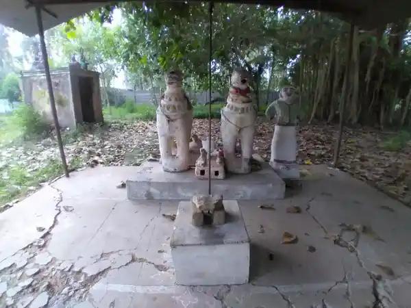 Arulmigu Ayyanar Temple, Vittalur - 612204 Arulmigu Ayyanar Temple, விட்டலூர் - 612204, Thanjavur - Ancient Temple Architecture and History Image 6