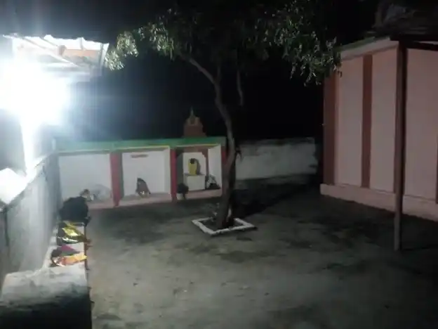 Arulmigu Ayyanar Thirukovil, Aragalur, Thalaivasal - 636112 அருள்மிகு ஐயனார் திருக்கோயில், Aragalurthalaivasal, Thalaivasal - 636112, Salem - Ancient Temple Architecture and History Image 3