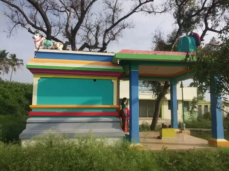 Arulmigu Ayyanar Vediappan Temple, Inamkaraiandal - 606802 அருள்மிகு அய்யனார் வேடியப்பன் திருககோயில், இனாம்காரியந்தல், திருவண்ணாமலை வட்டம் கோயில், Inamkaraiandal - 606802, Tiruvannamalai - Ancient Temple Architecture and History Image 2