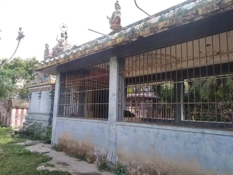 Arulmigu Ayyanar, Veeranar Temple, Nemmali - 609110 அருள்மிகு அய்யனார் , வீரனார் திருக்கோயில், Sirkazhi - 609110, Mayiladuthurai - Ancient Temple Architecture and History Image 3