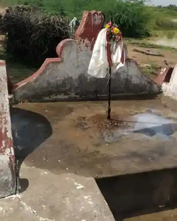 Arulmigu Ayyanar Vinai Theertha Amman Temple, Kunnathur - 630410