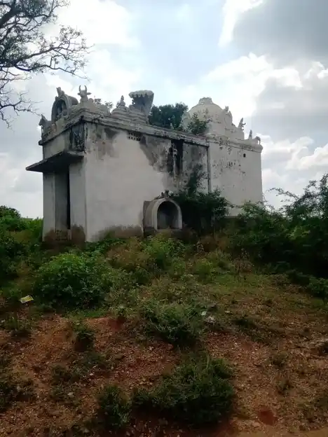 Arulmigu Ayyanarappan Temple, Sarkar Periyapalayam - 641607 அருள்மிகு அய்யனாரப்பன் திருக்கோயில், Sarkar Periyapalayam - 641607, Tiruppur - Ancient Temple Architecture and History Image 9