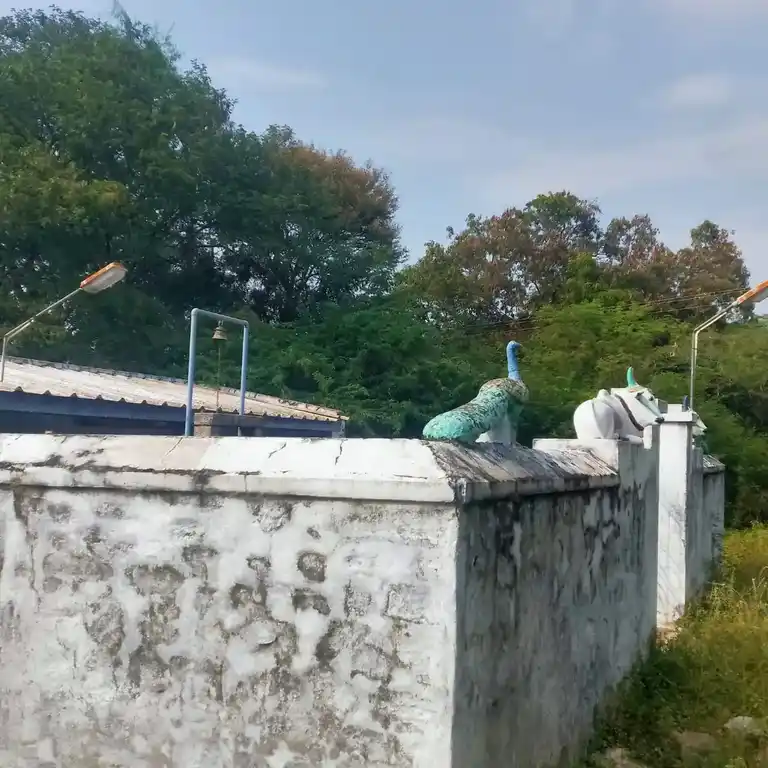 Arulmigu Ayyanarswamy Temple, Rasagoundanpalayam, Rasagoundanpalayam - 638052 அருள்மிகு அய்யனார்சாமி திருக்கோயில், Rasagoundanpalayam, ராசாகவுண்டன்பாளையம் - 638052, Erode - Ancient Temple Architecture and History Image 2