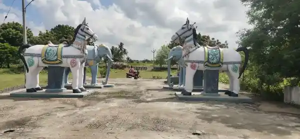 Arulmigu Ayyannaar Temple, T.Kosapalayam, T.Kosapalayam - 605202 Arulmigu Ayyannaar Temple, T.Kosapalayam, T.Kosapalayam - 605202, Viluppuram - Ancient Temple Architecture and History Image 3