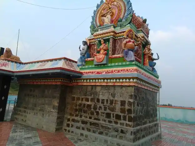 Arulmigu Ayyanooramman Temple, Mettur - 638402 அருள்மிகு அய்யனூரம்மன் திருக்கோயில், Mettur - 638402, Erode - Ancient Temple Architecture and History Image 2