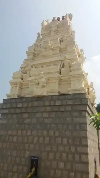 Arulmigu Ayyappan Temple, Sullipalayam, Sullipalayam - 638057 அருள்மிகு ஐயப்பன் திருக்கோயில், Sullipalayam, சுள்ளிபாளையம் - 638057, Erode - Ancient Temple Architecture and History Image 4