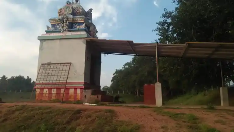 Arulmigu Ayyarkulam Vinayagar Temple, Marungaburi - 621305 Arulmigu Ayyarkulam Vinayagar Temple, Marungaburi - 621305, Thiruchirappalli - Ancient Temple Architecture and History Image 2