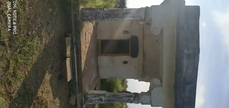 Arulmigu Ayynar Temple, Alundhalaipoor - 621712 அருள்மிகு அய்யனார் திருக்கோயில, அழுந்தலைப்பூர் - 621712, Thiruchirappalli - Ancient Temple Architecture and History Image 4