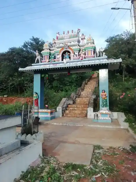 Arulmigu Azhagar Perumal Temple, Adaikampatti - 621306 Arulmigu azhagar Perumal Temple, Adaikampatti - 621306, Thiruchirappalli - Ancient Temple Architecture and History Image 4