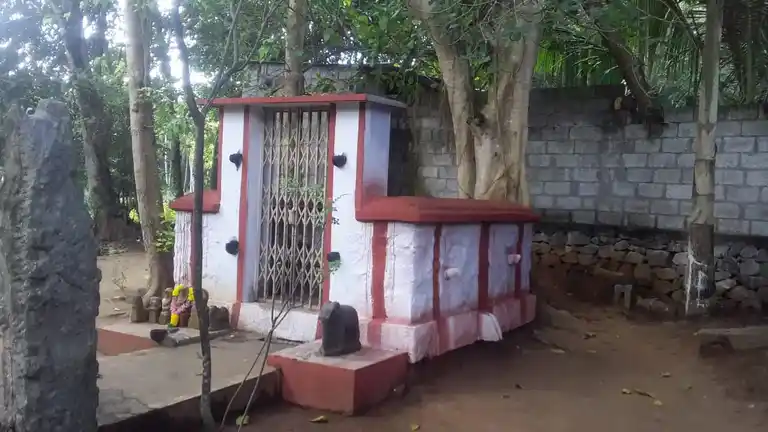 Arulmigu Azhagathri Kandan Sastha Temple, Antharapuram, Antharapuram - 629851 Arulmigu Azhagathri Kandan Sastha Temple, அந்தராபுரம், அந்தராபுரம் - 629851, Kanyakumari - Ancient Temple Architecture and History Image 3