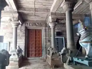 Arulmigu Azhagia Koothar Temple, Chepparai - 627355 அருள்மிகு அழகியகூத்தர் திருக்கோயில், செப்பறை - 627355, Tirunelveli - Ancient Temple Architecture and History Image 4