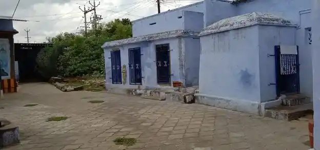 Arulmigu Azhagia Pillayar And Angalamman Temple, Street End, Kallidaikurichi - 627416 அருள்மிகு அழகிய பிள்ளையார் மற்றும் அங்காளம்மன் திருக்கோயில், Street End, Kallidaikurichi - 627416, Tirunelveli - Ancient Temple Architecture and History Image 2