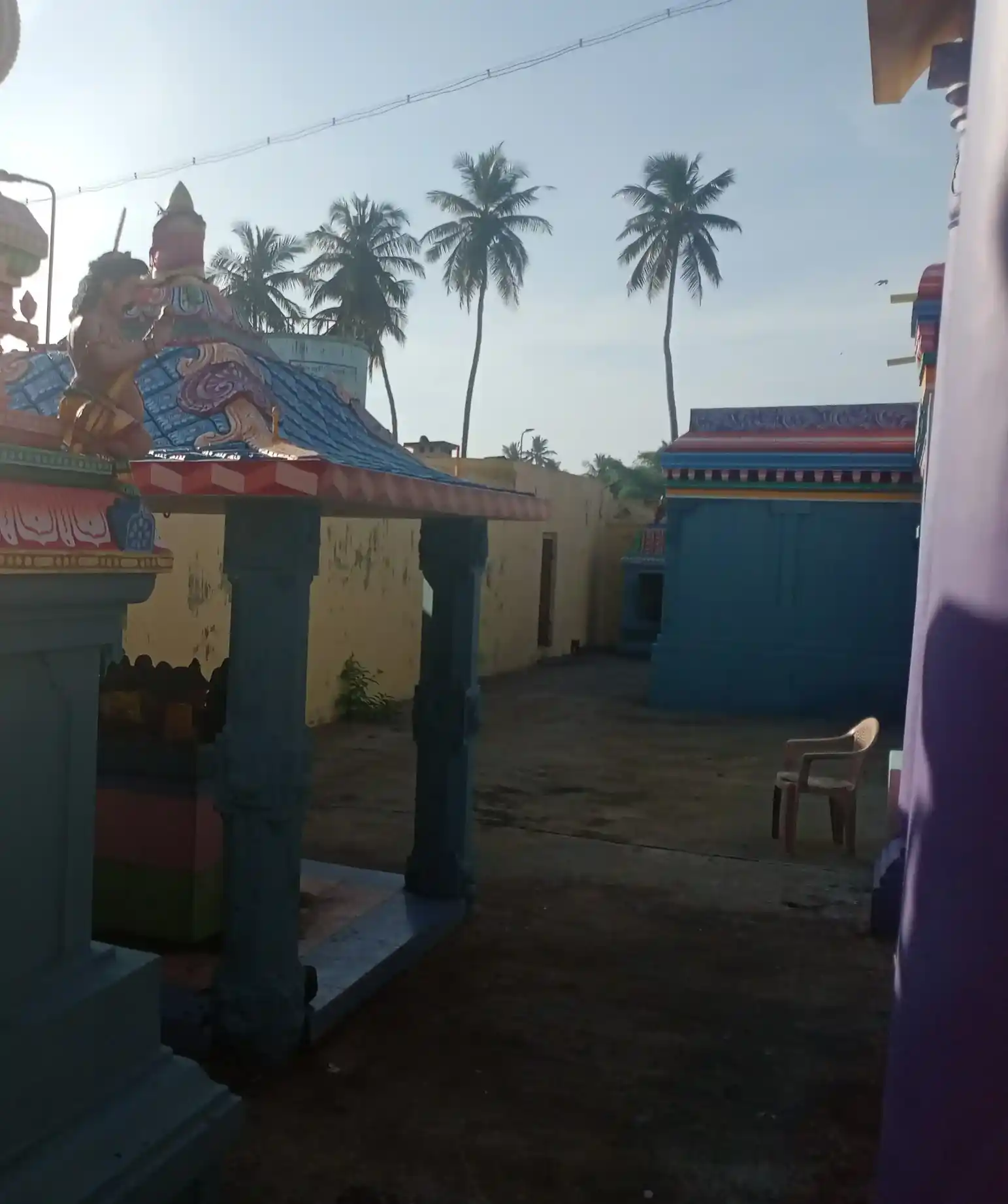 Arulmigu Azhagiasundari Amman Temple, Vaduvoor - 614019 அருள்மிகு அழகுசுந்தரியம்மன் திருக்கோயில், Vaduvoor - 614019, Thiruvarur - Ancient Temple Architecture and History Image 4