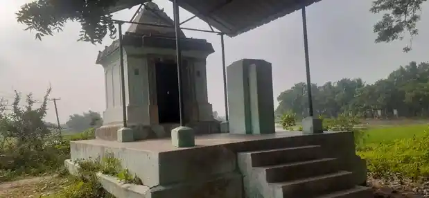 Arulmigu Azhagiya Ayyanar Temple, Kargudi - 609204 Arulmigu Azhagiya Ayyanar Temple, Kargudi - 609204, Mayiladuthurai - Ancient Temple Architecture and History Image 3