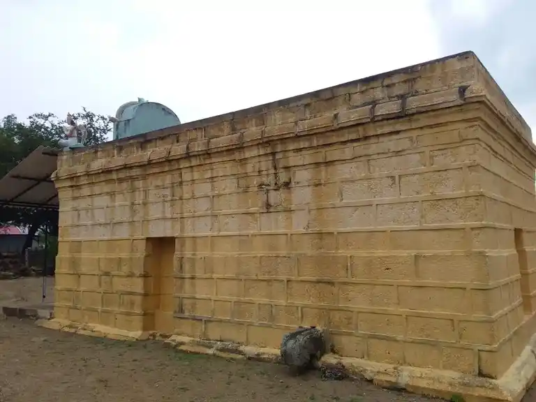 Arulmigu Azhagiya Manavalaperumal Temple, Athanur - 621708 Arulmigu Azhagiya Manavalaperumal Temple, Athanur - 621708, Perambalur - Ancient Temple Architecture and History Image 4