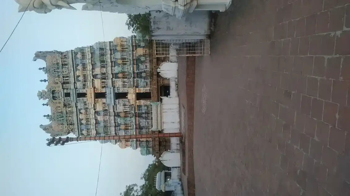 Arulmigu Azhagiya Mannar Rajagopalasamy Temple, Palayamkottai - 627002