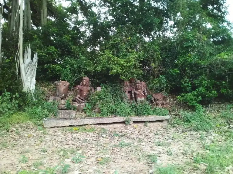 Arulmigu Azhagiya Nacchiyamman Temple, Nallur - 622002 அருள்மிகு அழகியநாச்சியம்மன் திருக்கோயில், Nallur - 622002, Pudukkottai - Ancient Temple Architecture and History Image 4