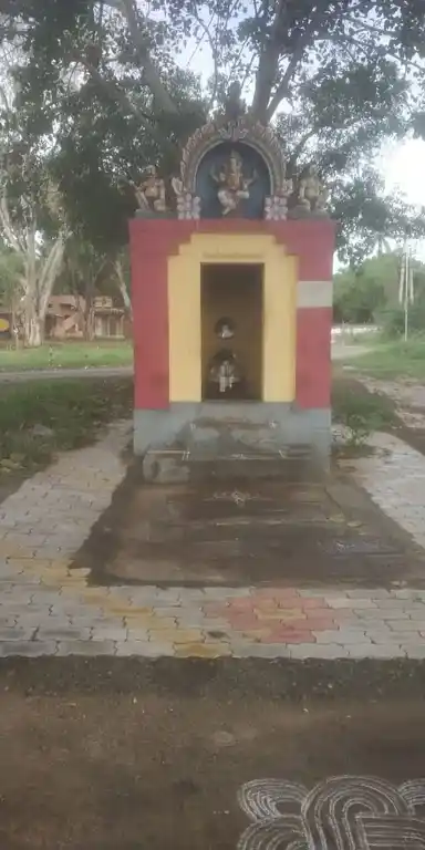 Arulmigu Azhagiya Nachiyamman Temple, Aykudi - 627809 Arulmigu Azhagiya Nachiyamman Temple, Aykudi - 627809, Tenkasi - Ancient Temple Architecture and History Image 4