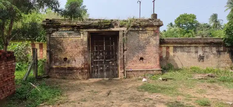 Arulmigu Azhagiyanatha Swamy Temple, Chozhampettai - 609003 Temple