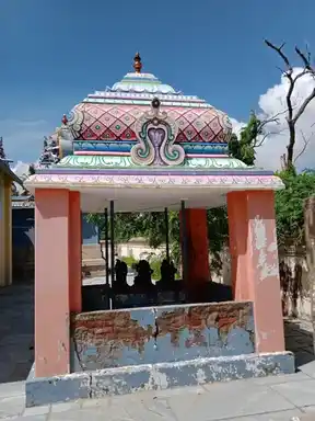 Arulmigu Azhagiyanathaswamy Temple, Naduva Kalappal - 614710 அருள்மிகு அழகியநாதசுவாமி திருக்கோயில், Naduva Kalappal - 614710, Thiruvarur - Ancient Temple Architecture and History Image 10