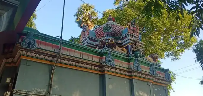 Arulmigu Azhagunachiyamman Temple, Keezhakalkandarkottai - 620013 Arulmigu Azhagunachiyamman Temple, Keezhakalkandarkottai - 620013, Thiruchirappalli - Ancient Temple Architecture and History Image 3