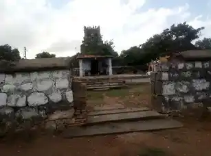 Arulmigu Azhagunachiyamman Temple, Soriyampatti - 621208 Arulmigu Azhagunachiyamman Temple, Soriyampatti - 621208, Thiruchirappalli - Ancient Temple Architecture and History Image 4