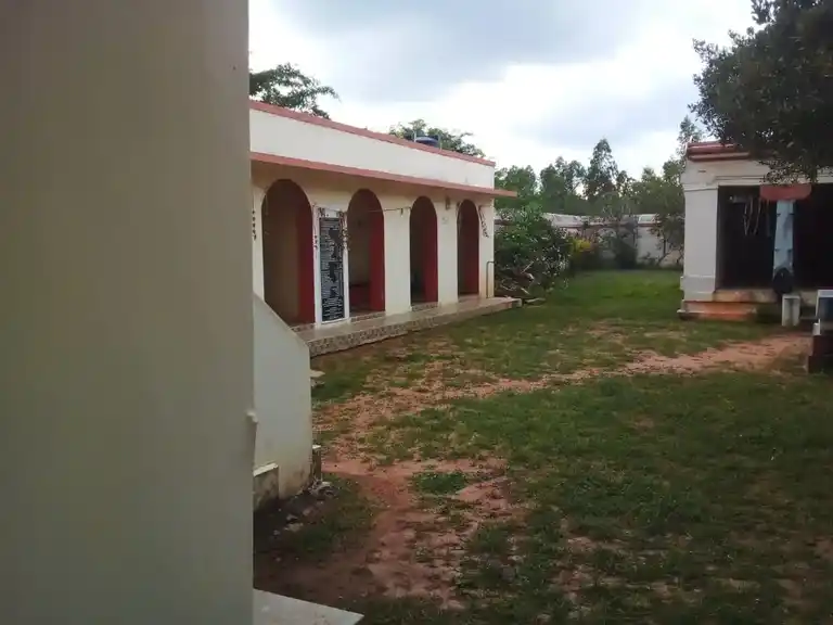 Arulmigu Azhagupperumal Ayyanar Temple, Kottur - 622404 அருள்மிகு அழகு பெருமாள் அய்யனார் திருக்கோயில், Kottur - 622404, Pudukkottai - Ancient Temple Architecture and History Image 4