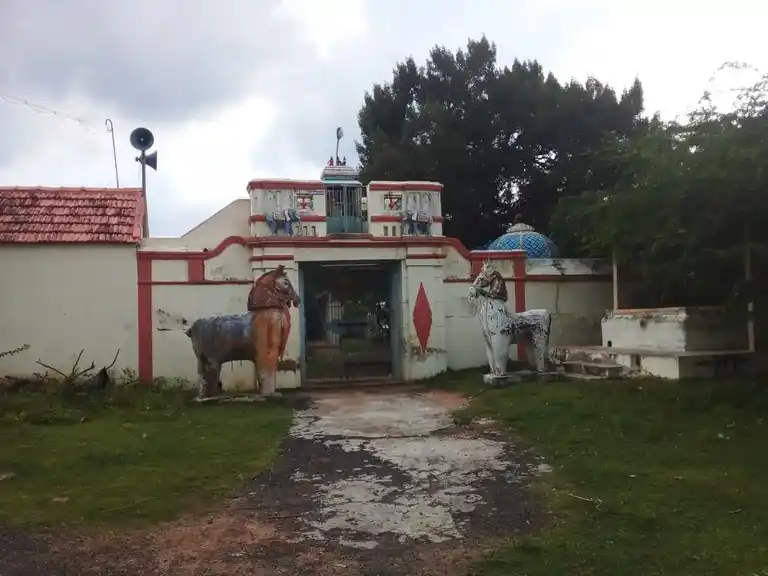Arulmigu Azhagupperumal Ayyanar Temple, Kottur - 622404 அருள்மிகு அழகு பெருமாள் அய்யனார் திருக்கோயில், Kottur - 622404, Pudukkottai - Ancient Temple Architecture and History Image 6