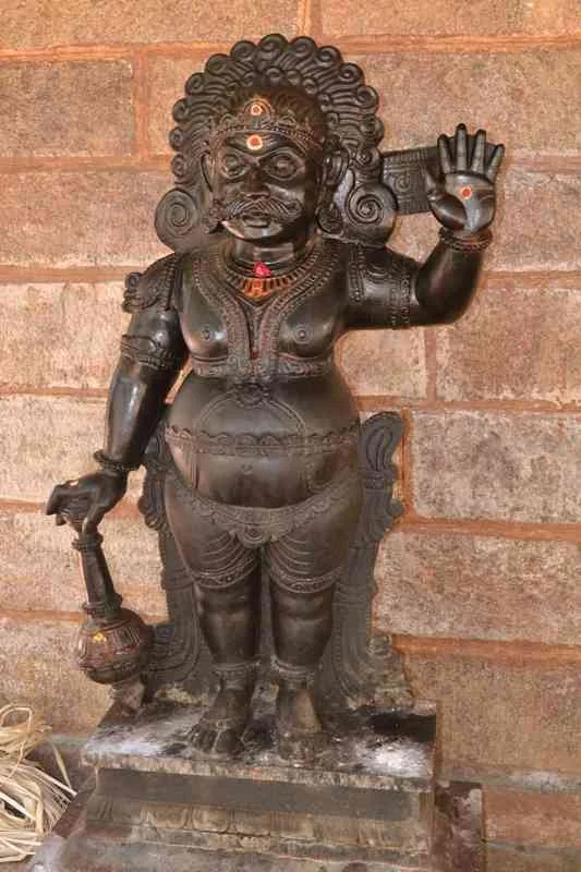 அருள்மிகு அழகுராயப்பெருமாள் திருக்கோயில், Illupuli - 637202 - Main View