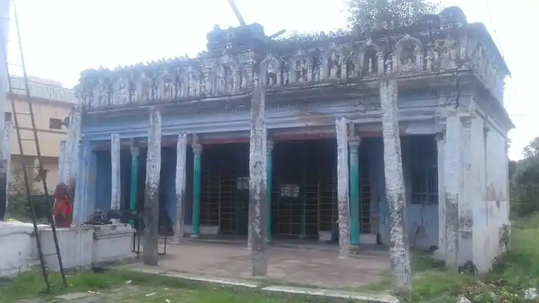Arulmigu Azhagurayaperumal Temple, Kadayampatty, Idanganasalai - 637502