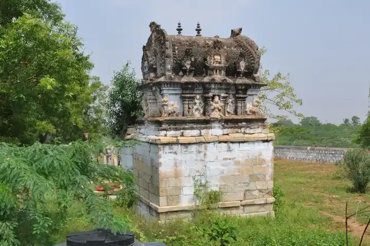 Arulmigu Azhakapathiyamman Temple, Baganatham - 639003