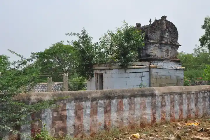 Arulmigu Azhakapathiyamman Temple, Baganatham - 639003 அருள்மிகு அழகாபதியம்மன் திருக்கோயில், பாகநத்தம் - 639003, Karur - Ancient Temple Architecture and History Image 3