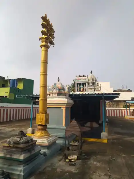 Arulmigu Azhakia Sundara Varadaraja Perumal Temple, Uthukottai - 602062 அருள்மிகு அழகிய சுந்தர வரதராஜப்பெருமாள் திருக்கோயில், ஊத்துக்கோட்டை - 602062, Tiruvallur - Ancient Temple Architecture and History Image 3