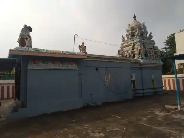 Arulmigu Azhakia Sundara Varadaraja Perumal Temple, Uthukottai - 602062 அருள்மிகு அழகிய சுந்தர வரதராஜப்பெருமாள் திருக்கோயில், ஊத்துக்கோட்டை - 602062, Tiruvallur - Ancient Temple Architecture and History Image 4