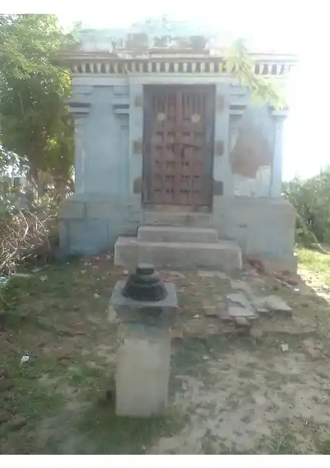 Arulmigu Azhakiya Manavala Perumal Temple, Esanur - 611103 அருள்மிகு அழகிய மணவாளப்பெருமாள் திருக்கோயில், Esanur - 611103, Nagapattinam - Ancient Temple Architecture and History Image 2